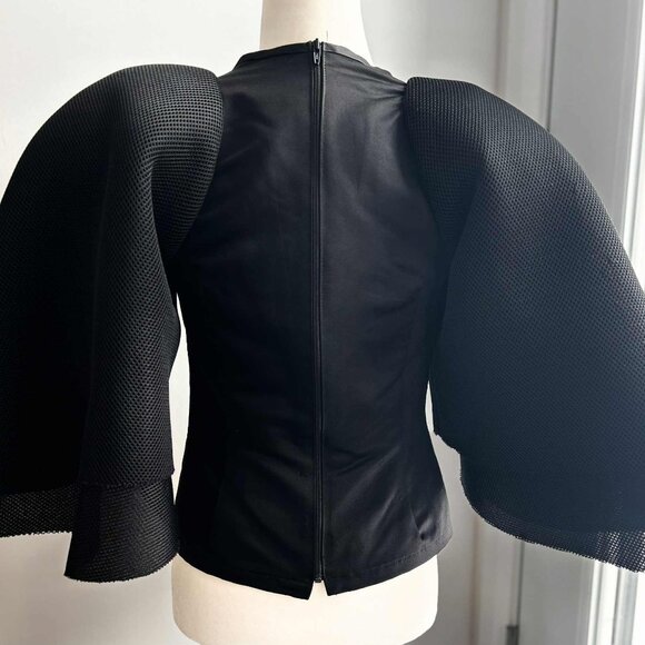 Eliane Isaac Black Satin Top with Dramatic Double-Layer Mesh Sleeves – US S - Picture 4 of 6